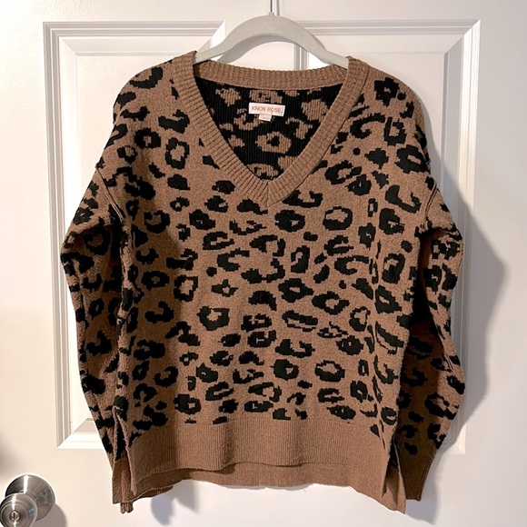 Knox Rose Sweaters - Knox Rose Women's Leopard Sweater Size Extra Small